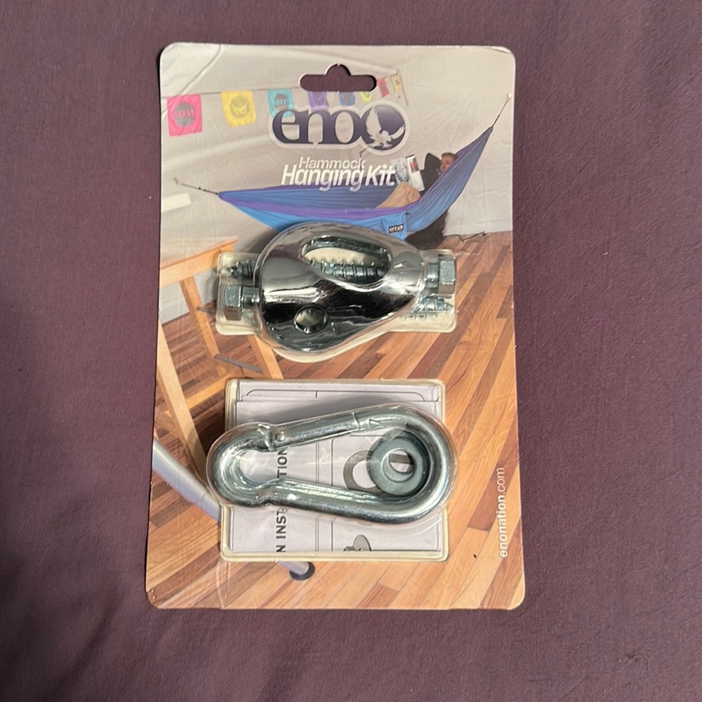 Eno indoor hanging kit